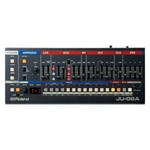 Roland JU-06A synthesizer Syntheziser, digital synthesizer, analog synthesizer, novation summit, roland d-05, moog grandmother