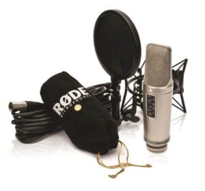 Røde NT2A-BOX mikrofonsæt med popfilter, ophæng og kabel